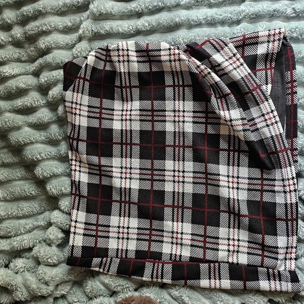 Plaid Black and White Skirt